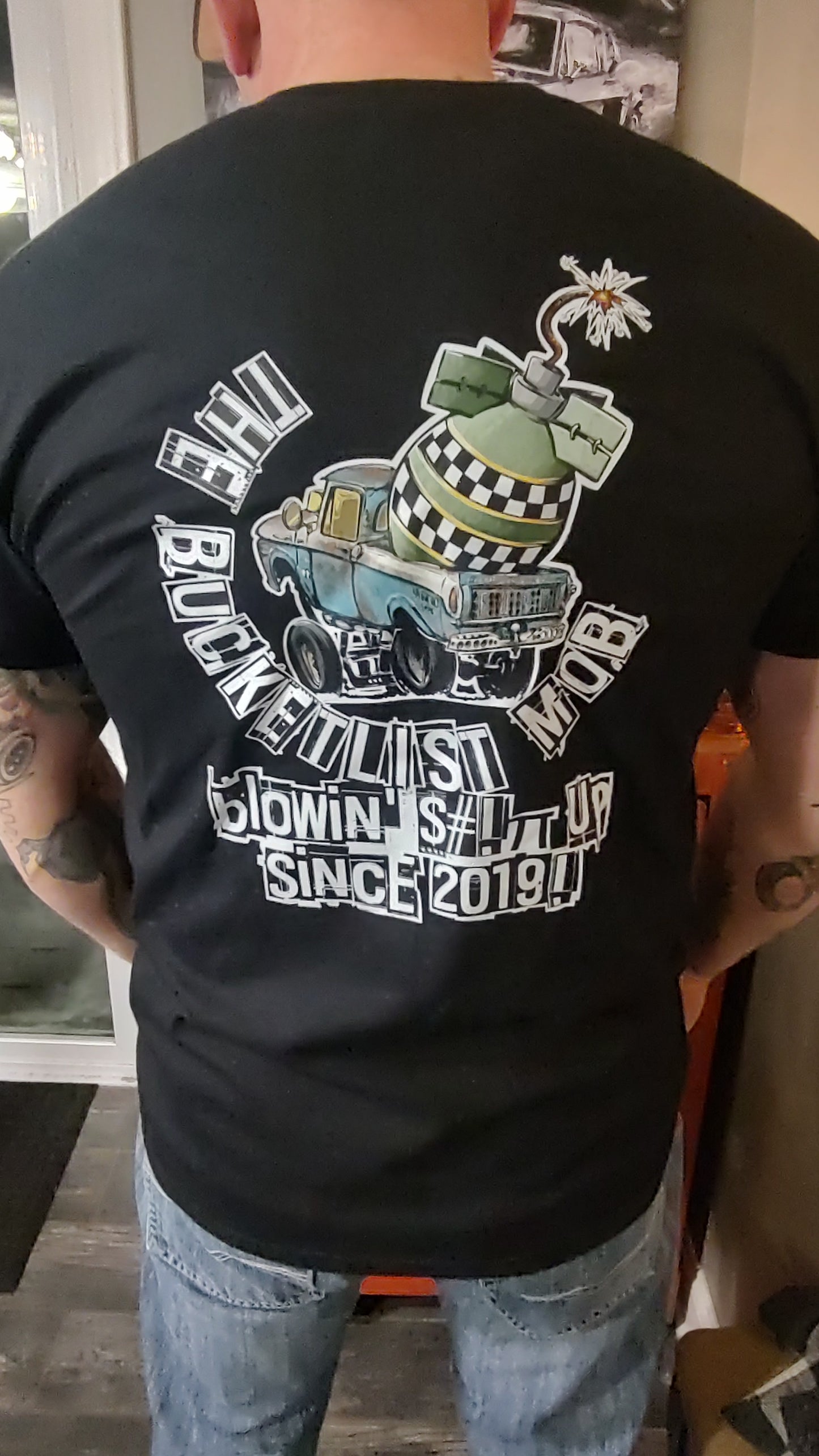 Cluster Bomb T